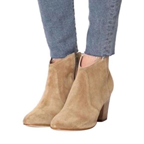 CLUB MONACO | tan brooklyn ankle booties 40 - Picture 1 of 13